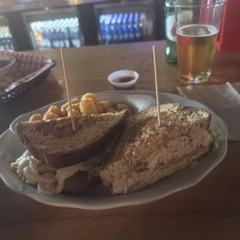Louie's Bar and Grill - Smoked Turkey Sandwich - Bars Near Me - Anderson, South Carolina Louie's Bar and Grill - Smoked Turkey Sandwich - Bars Near Me - Anderson, South Carolina