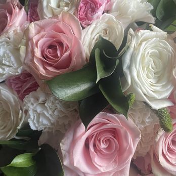 UrbanStems - Florists Near Me UrbanStems - Florists Near Me