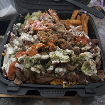 Blazin Chicken & Gyro - Halal Near Me - Bellerose, New York Blazin Chicken & Gyro - Halal Near Me - Bellerose, New York