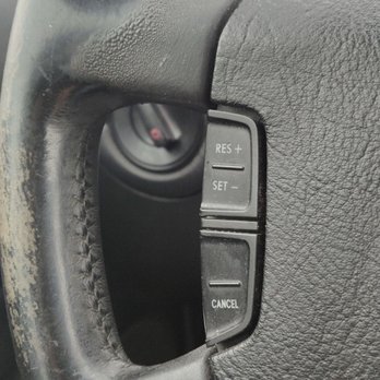 Color Glo GTA - Before - the whole wheel looked like this...not very appealing - Auto Upholstery Near Me - Vaughan, Ontario Color Glo GTA - Before - the whole wheel looked like this...not very appealing - Auto Upholstery Near Me - Vaughan, Ontario