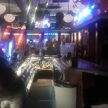 Roscoe's Tavern - Gay Bars Near Me - Chicago, Illinois Roscoe's Tavern - Gay Bars Near Me - Chicago, Illinois