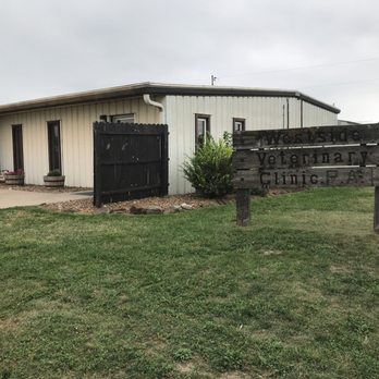 Westside Veterinary Clinic - Outside - Veterinarians Near Me - Salina, Kansas Westside Veterinary Clinic - Outside - Veterinarians Near Me - Salina, Kansas