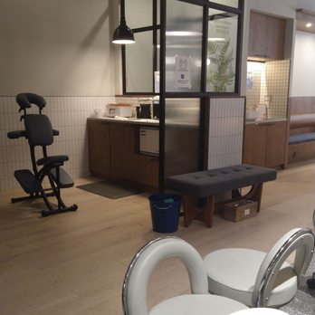 Luna Nail Lounge - The massage room at Luna. - Waxing Near Me - Brooklyn, New York