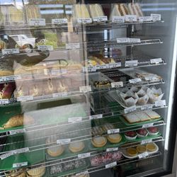 Forrest Hill Bakery - Sandwiches, donuts, quiches, desserts