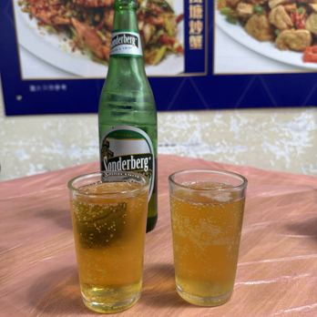 愛文生 - beer - Hong Kong Style Cafe Near Me - Hong Kong, HK