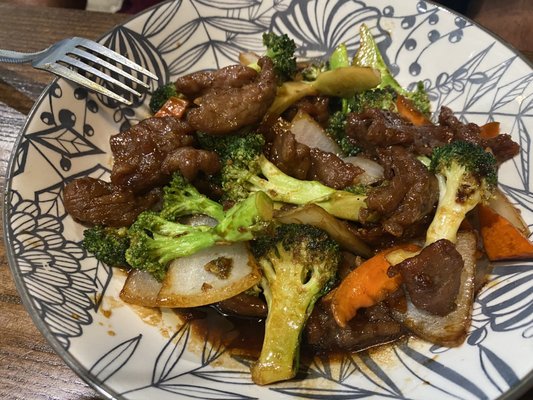 Gigi's Chinese Cuisine by null