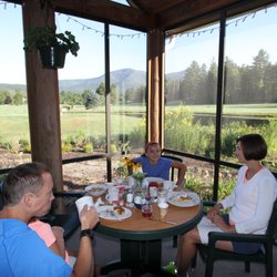 Clubhouse Restaurant