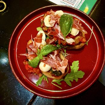 Peperoncino - bruschetta - Italian Near Me - Orlando, Florida