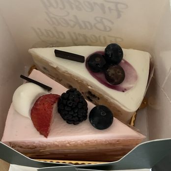 Tous Les Jours - Bakeries Near Me - San Diego, California Tous Les Jours - Bakeries Near Me - San Diego, California