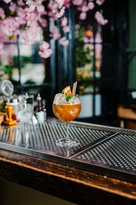 Residents Cafe & Bar by null