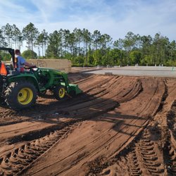 Edgepoint Lawn and Tractor - Rough grading