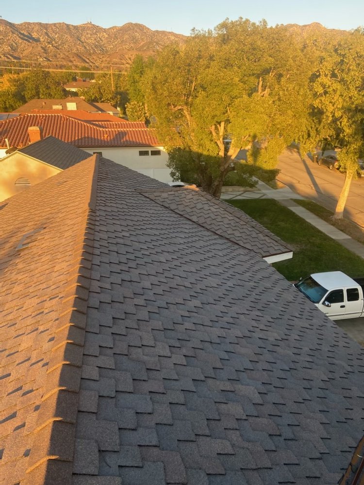 Slide of The Best West Roofing