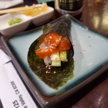 Linko Sushi - Salmon hand roll - Sushi Bars Near Me - Apple Valley, California Linko Sushi - Salmon hand roll - Sushi Bars Near Me - Apple Valley, California