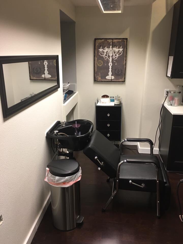 VANITY SALON Updated September 2024 120 SW 4th St, Corvallis