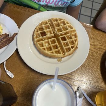 Anastasia Diner - American Near Me - Saint Augustine, Florida