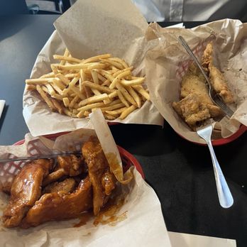 D&N Hot Wings - Chicken Wings Near Me - San Francisco, California