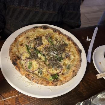 Erica Wood Fire Bistro & Raw Bar - Smokey Mountain Pizza - Pizza Near Me - Pendleton, South Carolina