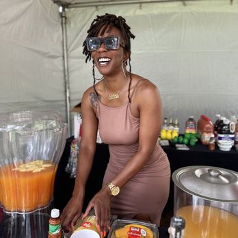 Merida.B Events - Mobile Bartending is always so much fun - Officiants Near Me Merida.B Events - Mobile Bartending is always so much fun - Officiants Near Me