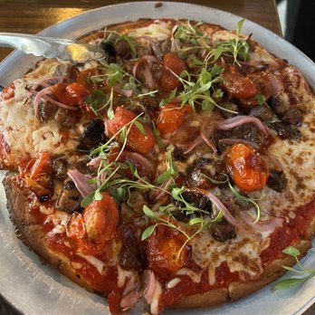 Draft Republic Carlsbad - Brisket pizza - Comfort Food Near Me - Carlsbad, California Draft Republic Carlsbad - Brisket pizza - Comfort Food Near Me - Carlsbad, California