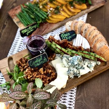 FOOD MOOD - Cheese board - Personal Chefs Near Me FOOD MOOD - Cheese board - Personal Chefs Near Me