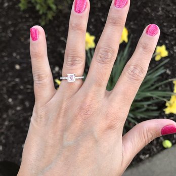 Ombre Nails Lounge - Nail Salons Near Me - Folsom, California Ombre Nails Lounge - Nail Salons Near Me - Folsom, California