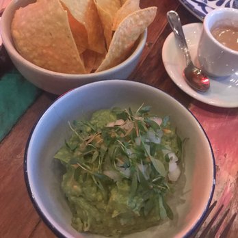 Tacology - 10 chips and guac. - Mexican Near Me - Miami, Florida