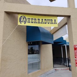 La Herradura Tienda Vaquera