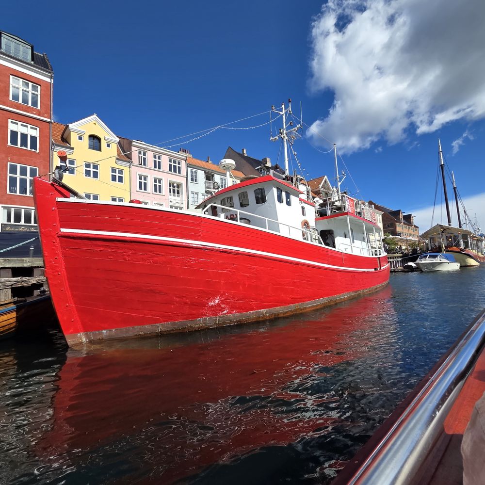 Nyhavn - Landmarks & Historical Buildings Near Me Nyhavn - Landmarks & Historical Buildings Near Me