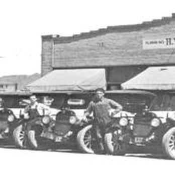 HW Allen Plumbing - Our plumbing shop in 1926, 10th anniversary picture - Plumbing Near Me - Canoga Park, California HW Allen Plumbing - Our plumbing shop in 1926, 10th anniversary picture - Plumbing Near Me - Canoga Park, California