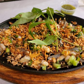 Bien Hen Restaurant - Razor clams were awesome.  Saw someone say they weren't the best.  That person is wrong.  These are bomb. - Seafood Near Me - Westminster, California