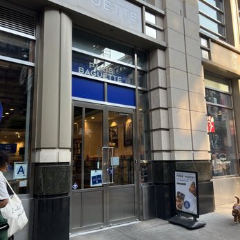 Paris Baguette - Side entrance - Coffee & Tea Near Me - New York, New York Paris Baguette - Side entrance - Coffee & Tea Near Me - New York, New York