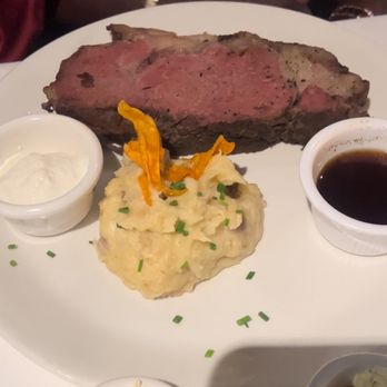 Chart House - Prime Rib & Grilled Shrimp - Seafood Near Me - Savannah, Georgia