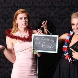 Timothy & Amanda Capp Photographers in Love - Photo Booth!