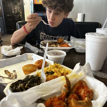 Eagles Restaurant - Great place for lunch! - Soul Food Near Me - Birmingham, Alabama