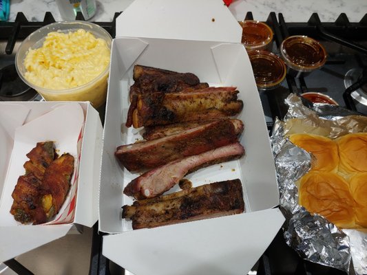 Slow Hand BBQ by null