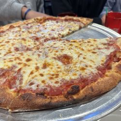 Portside Pizza Pub - Pizza
