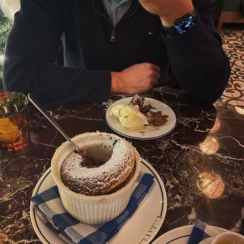 Poulet Bleu - Chocolate soufflé - French Near Me - Pittsburgh, Pennsylvania Poulet Bleu - Chocolate soufflé - French Near Me - Pittsburgh, Pennsylvania