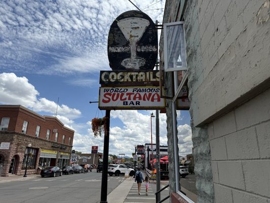 Sultana Bar by null
