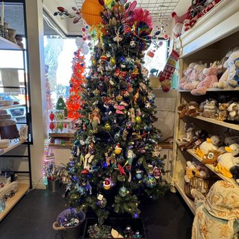 Hometown Store Kitchen & Gifts - Hometown Store Kitchen & Gifts on December 16, 2023 - Gift Shops Near Me - Ukiah, California Hometown Store Kitchen & Gifts - Hometown Store Kitchen & Gifts on December 16, 2023 - Gift Shops Near Me - Ukiah, California