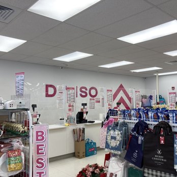 Daiso - Check out counters always have yummy stuff to get before checking out - Discount Store Near Me - Honolulu, Hawaii Daiso - Check out counters always have yummy stuff to get before checking out - Discount Store Near Me - Honolulu, Hawaii