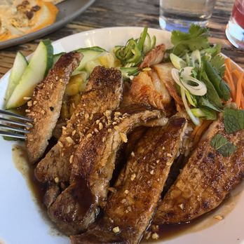 Southern Yankee Crafthouse - Kailua BBQ Pork Bowl - Cocktail Bars Near Me - Houston, Texas