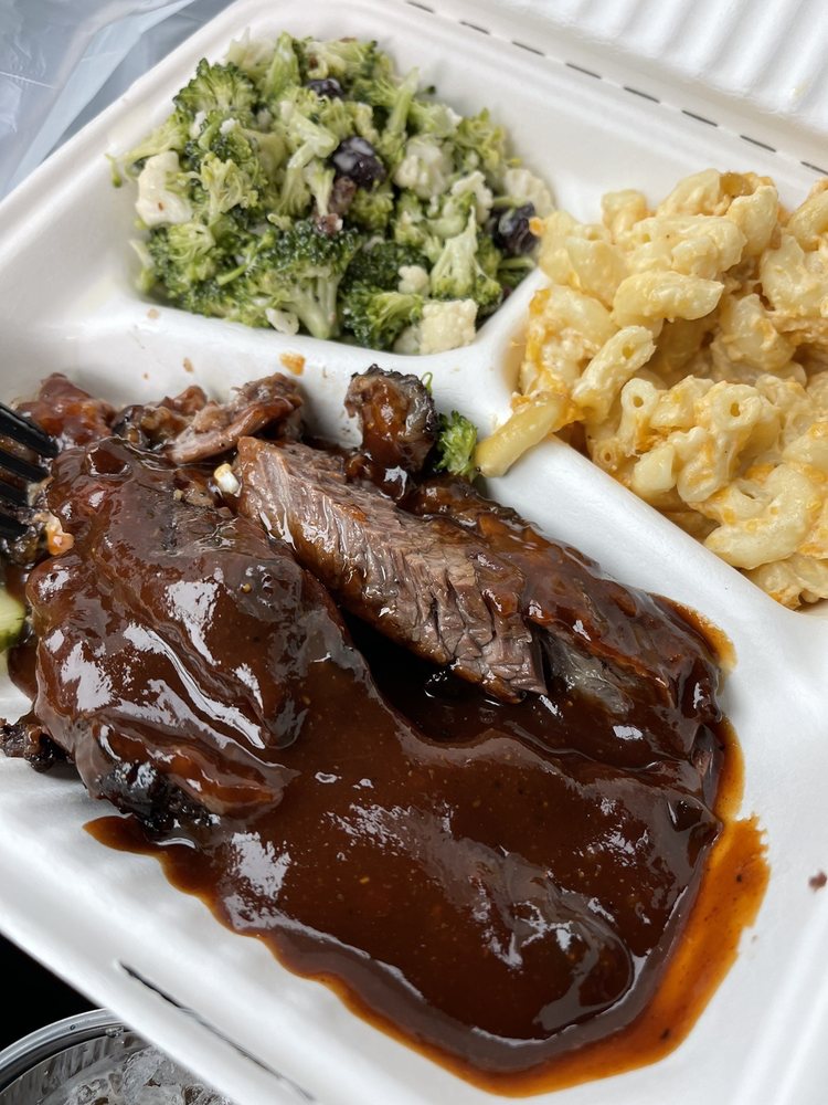 Food from My 4 Sons BBQ