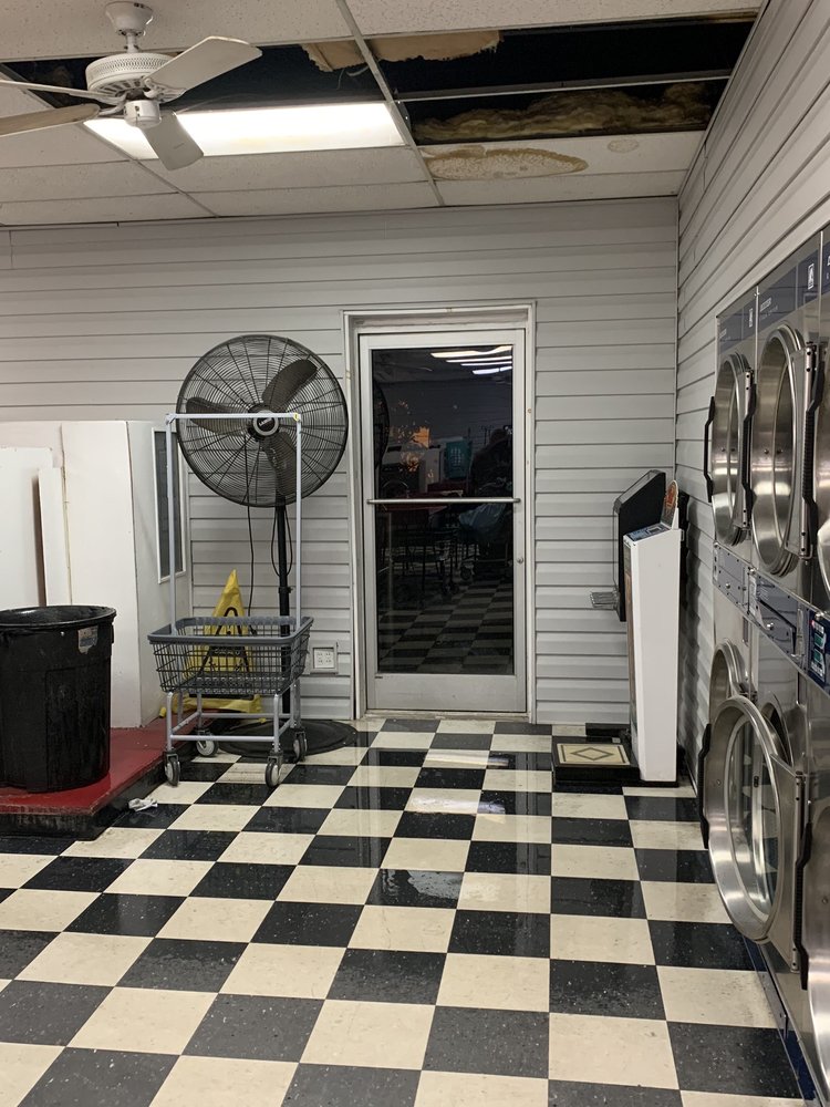 WASH TUB LAVANDERIA Updated June 2024 730 W Main St, Jamestown