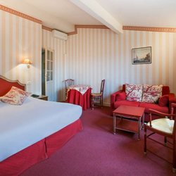 Best Western Hôtel Le Guilhem - Guest Room
