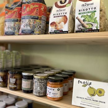Marmo - Specialty European grocery items - Cafes Near Me - Shelton, Washington