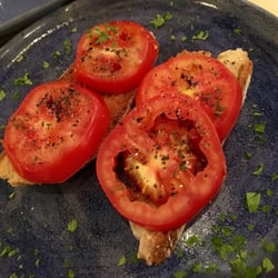 Casa Mediterránea - Complimentary bruschetta!