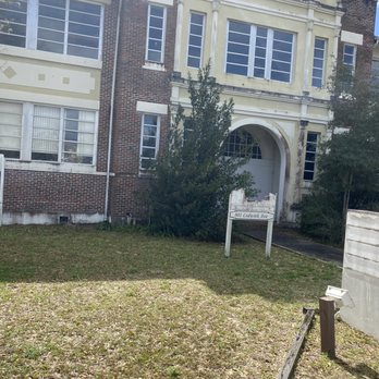 Old Central Grammar School - Landmarks & Historical Buildings Near Me - Haines City, Florida