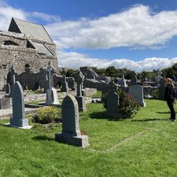 Rabbie's - Corcomroe Abbey
