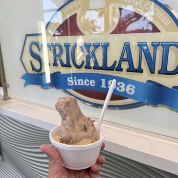 Stricklands Ice Cream - Mocha and butterfinger - Ice Cream & Frozen Yogurt Near Me - Costa Mesa, California Stricklands Ice Cream - Mocha and butterfinger - Ice Cream & Frozen Yogurt Near Me - Costa Mesa, California