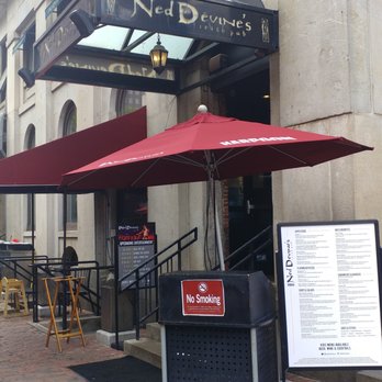 Ned Devine's Irish Pub - Ned Devine's at Quincy Market - Music Venues Near Me - Boston, Massachusetts